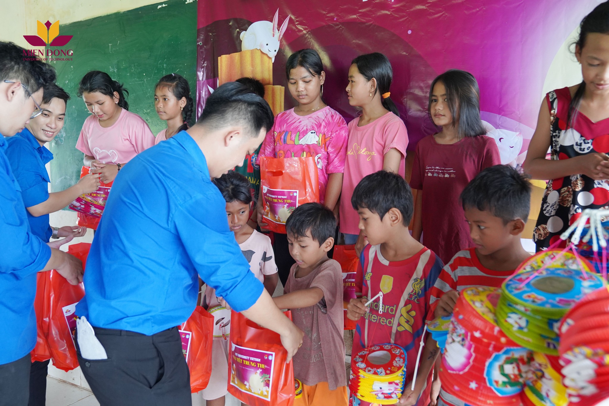 MIT University Vietnam - Vui Tết trung thu năm 2022