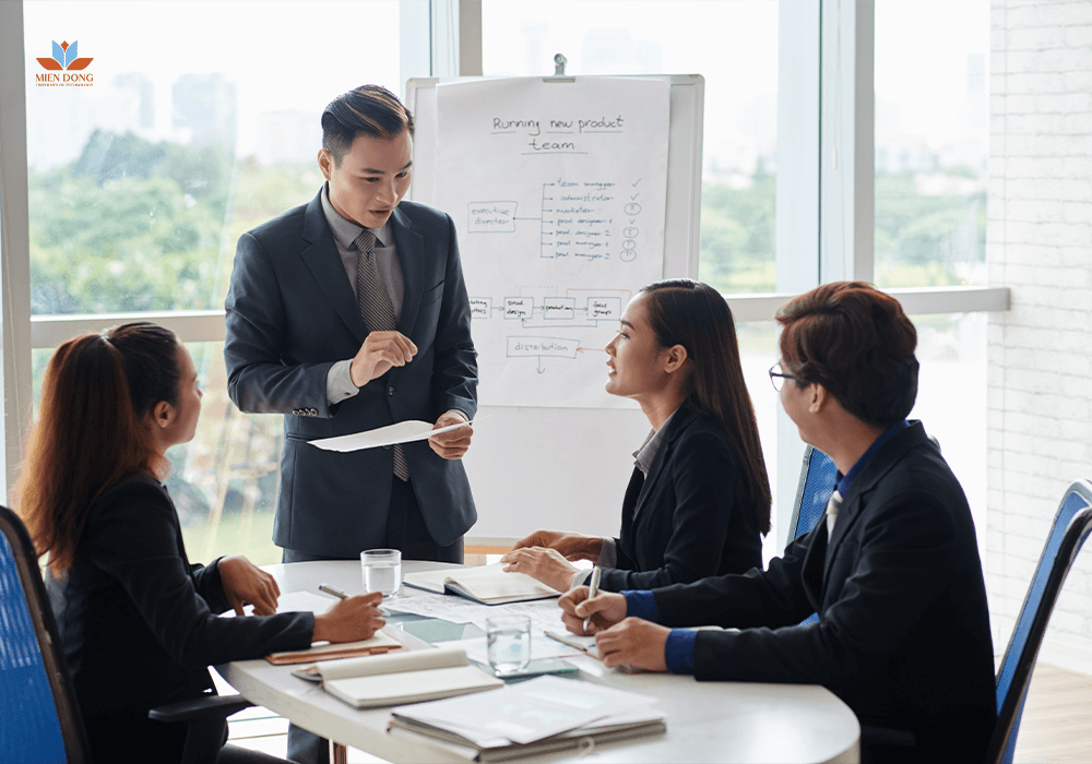 Lý-do-bạn-nên-học-Quản-trị-doanh-nghiệp-tại-MIT-University