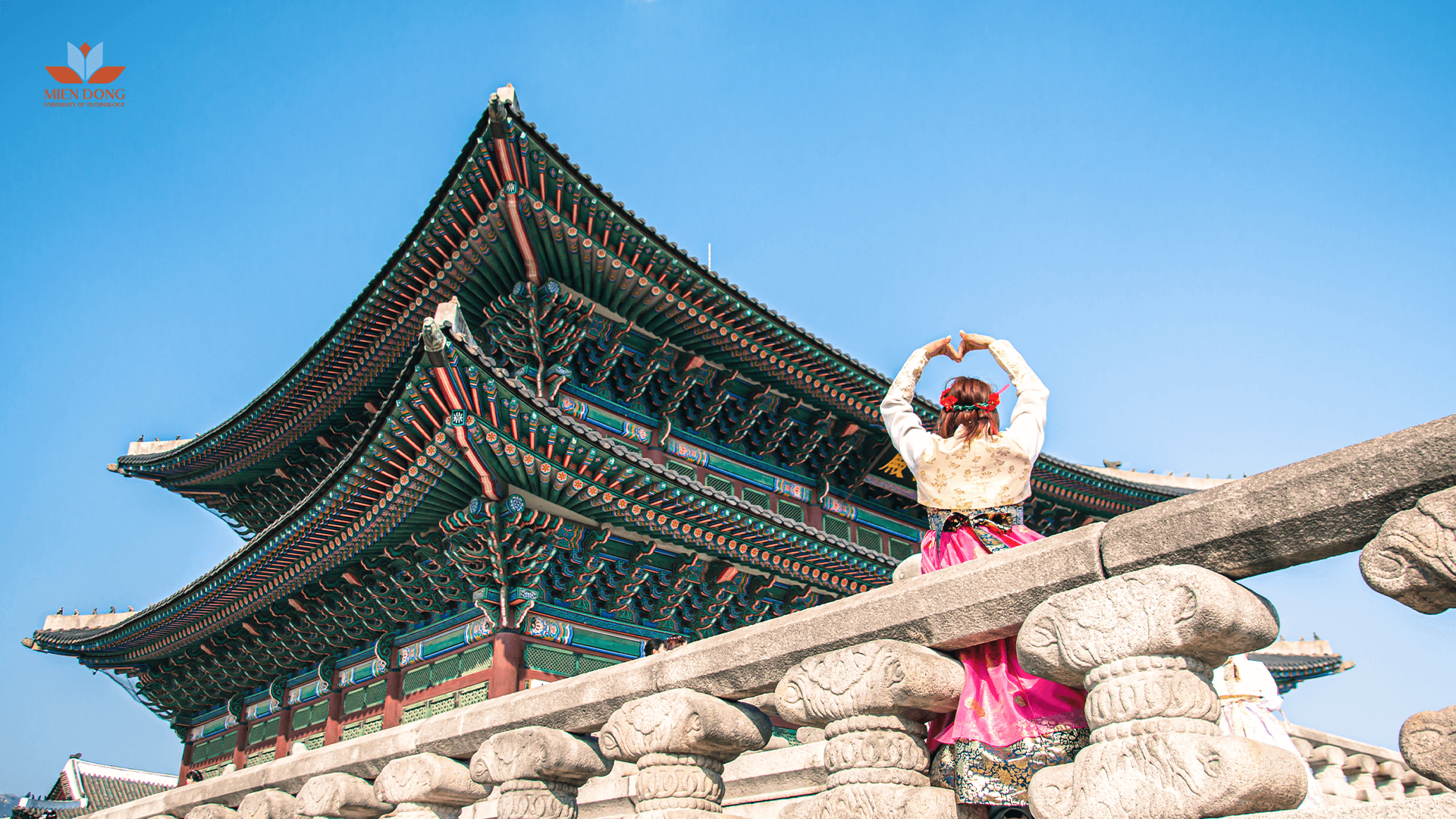 banner-nganh-dong-phuong-hoc