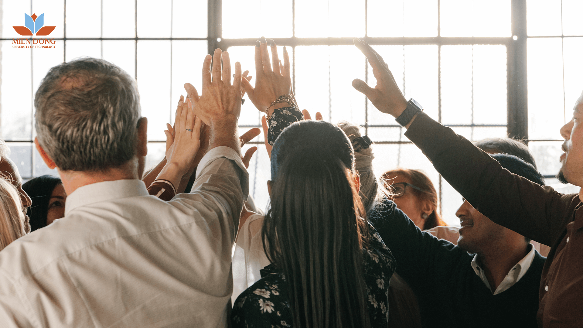 quan-tri-kinh-doanh-la-gi