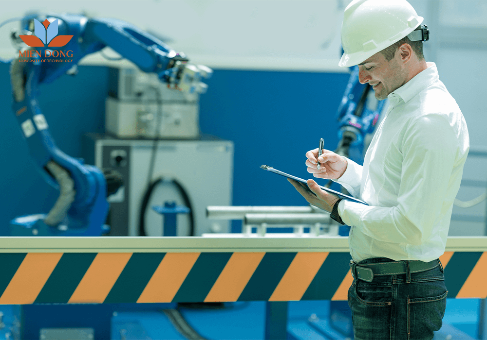 hoc cong nghe ky thuat o tô ra lam gi