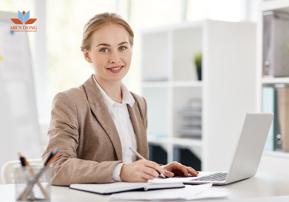 hoc nganh ke toan ra lam gi