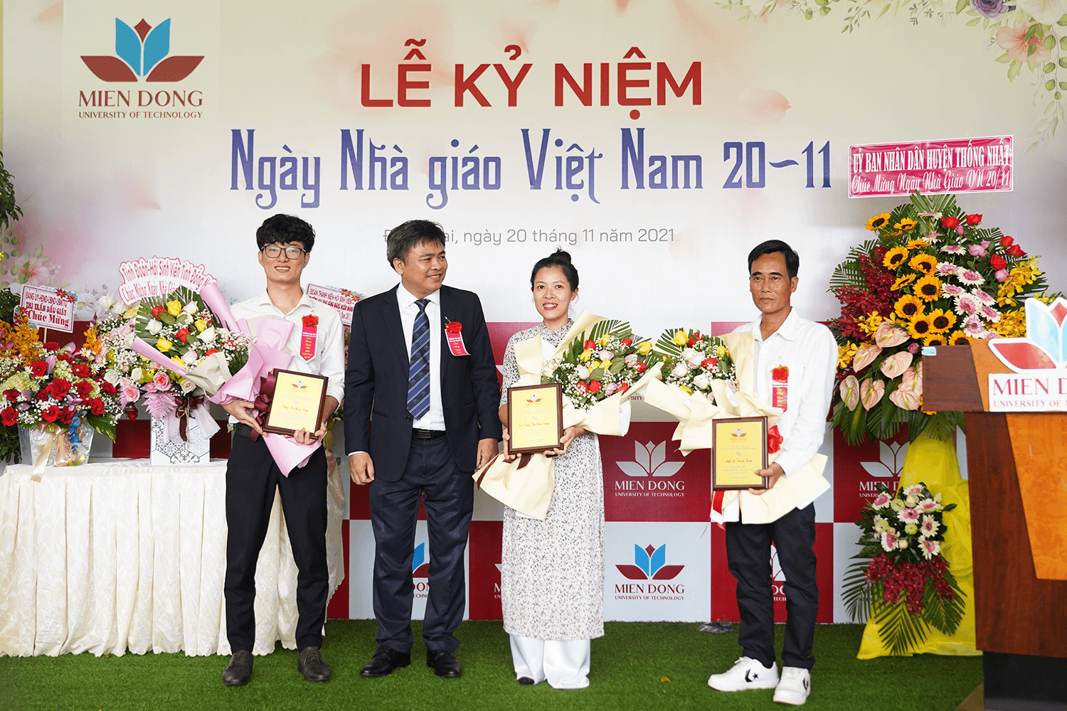 ket qua cuoc thi binh chon tai mit 2021.png