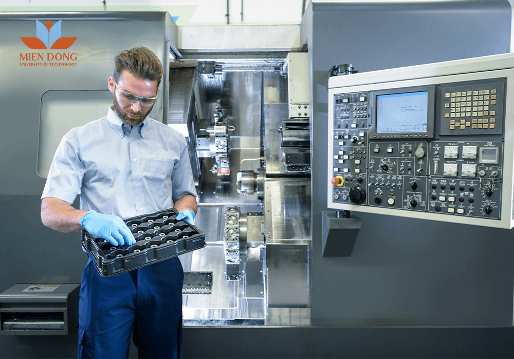 nganh cong nghe ky thuat oto co kho khong